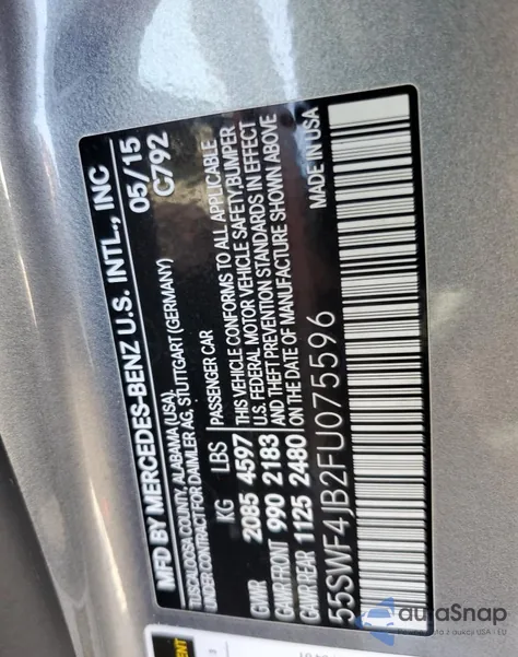 2015 Mercedes-Benz C 300 из США, поврежденный, VIN 55SWF4JB2FU075596